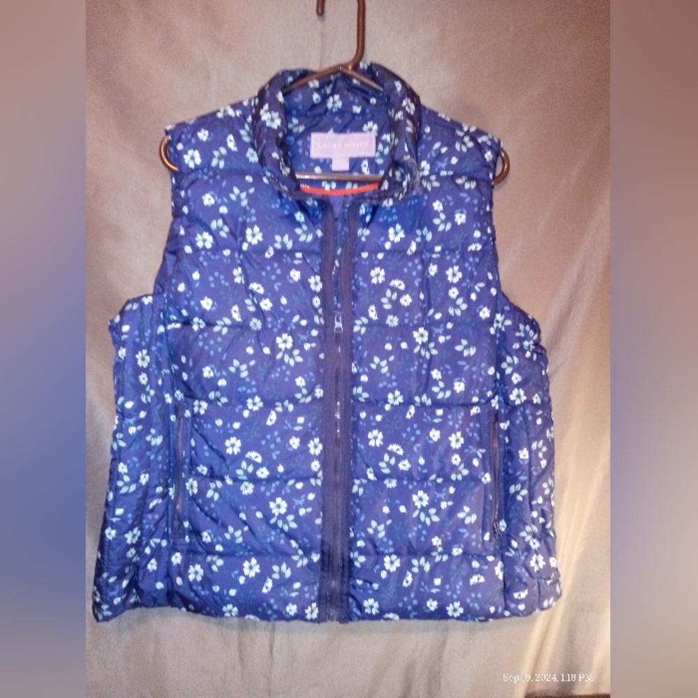 Laura Scott blue puffer vest